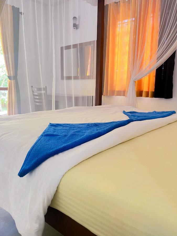 Easy Living Hotel Hikkaduwa Bagian luar foto